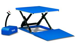 高空維修利器，剪叉式平臺的安全設(shè)計